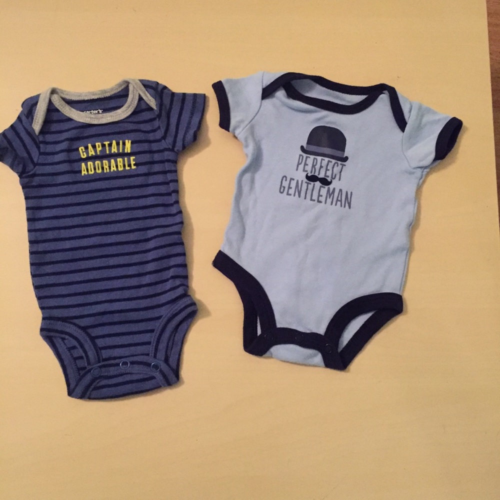 2pc Lot boys onesies NB